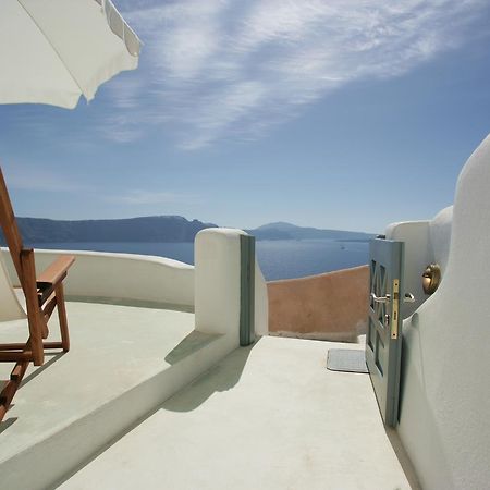 White Suite Иа Екстериор снимка